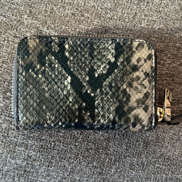 Victoria's Secret Snake Print Zip Wallet - Picture 3 of 4